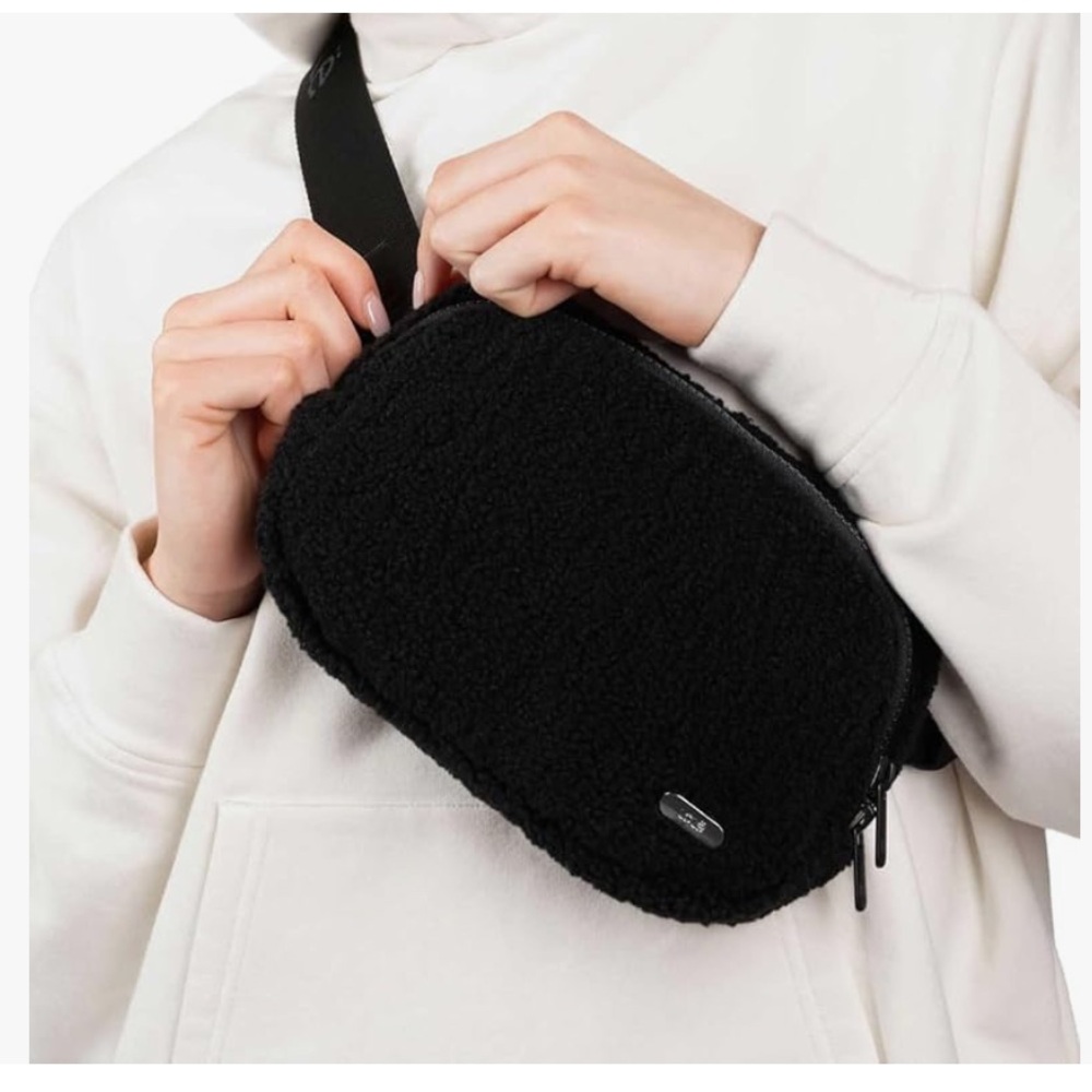 Lole Black Sherpa Belt Bag